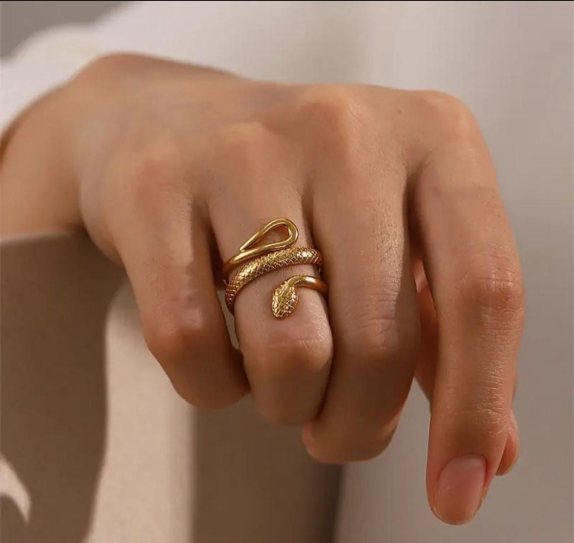 Serpenta – Golden Serpent Wrap Ring